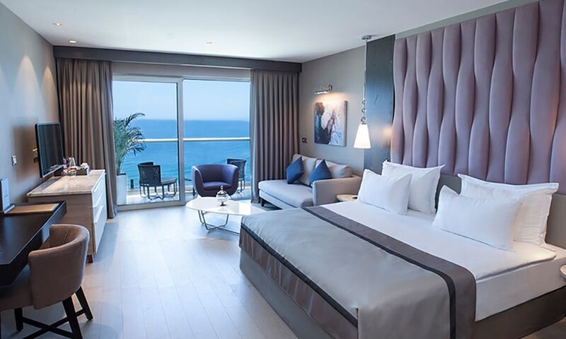 Elexus Hotel Resort 