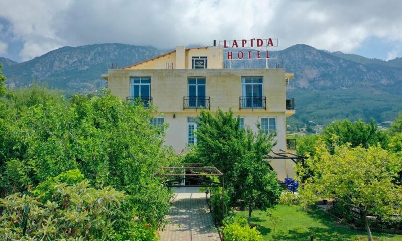 Lapida Garden Hotel