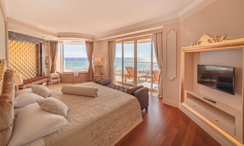 Starlight Resort Hotel