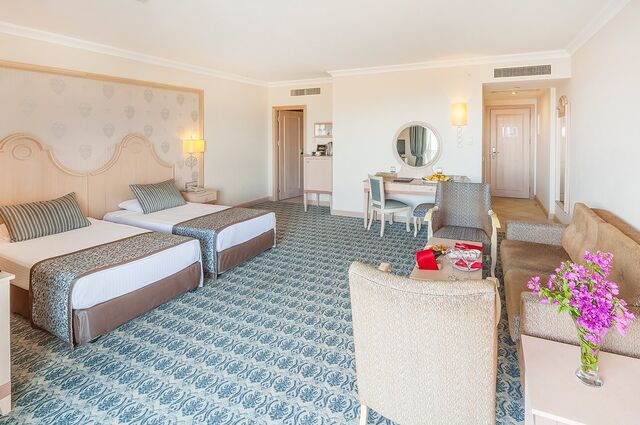 Starlight Resort Hotel