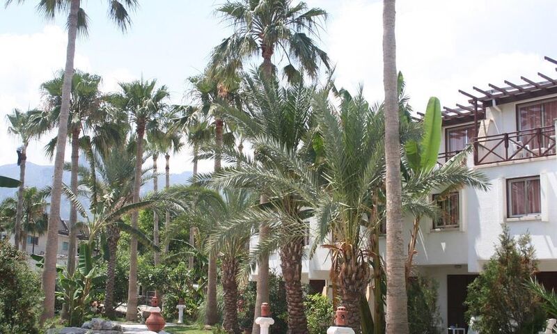Top Set Hotel 