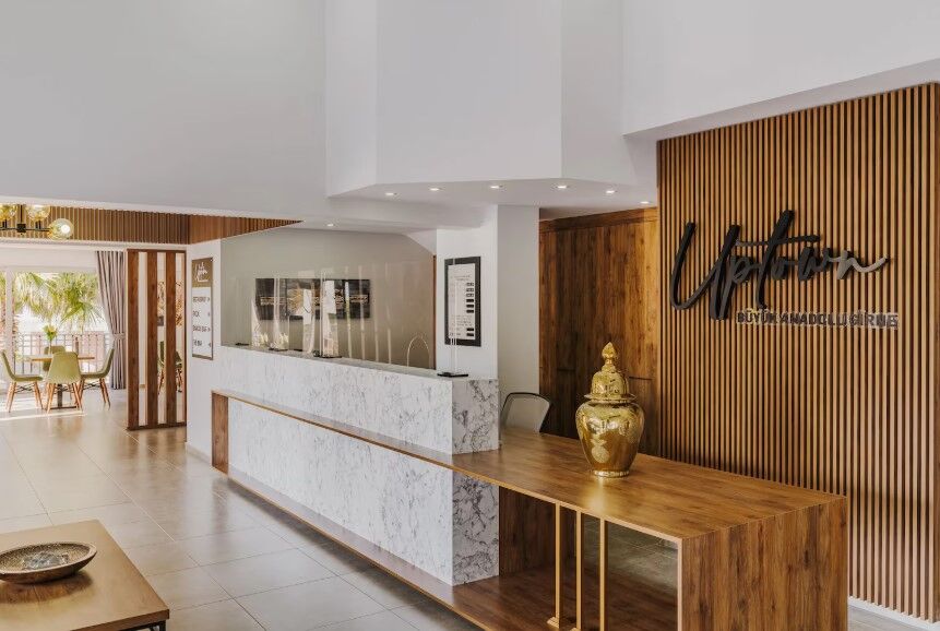 Uptown Büyük Anadolu Girne Hotel