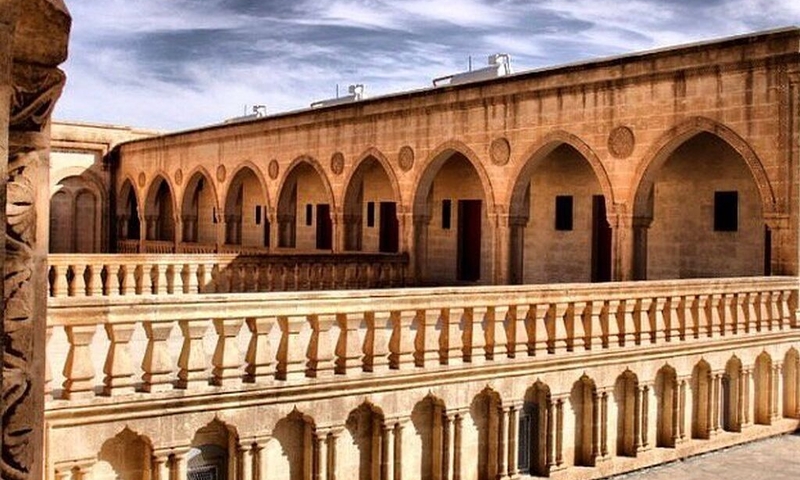 Uçaklı Butik Mardin Dıyarbakır Şanlıurfa Turu