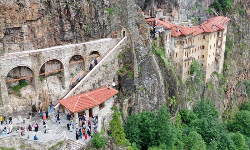 Boydan Boya Karadeniz Turu -  (7 Gece - 8 Gün)