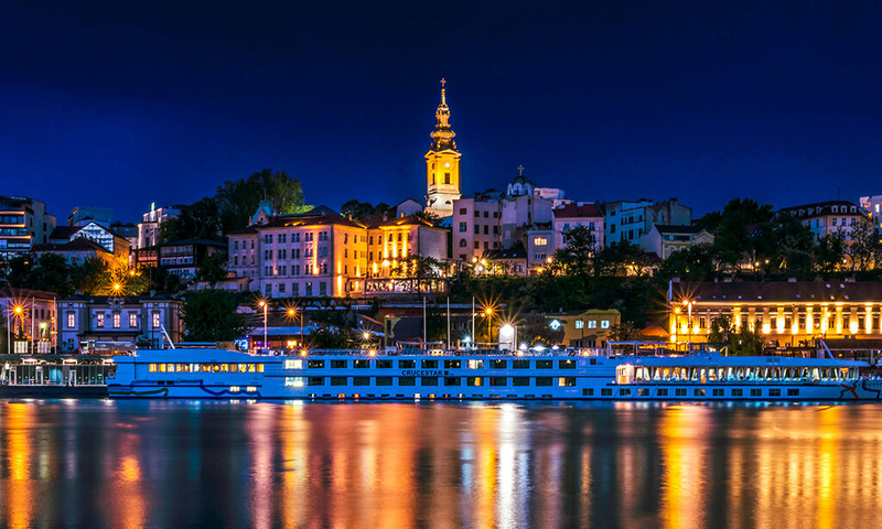 İzmir`den Uçaklı  Balkanlar Kosovalı ( Air Albania Hava Yolları )