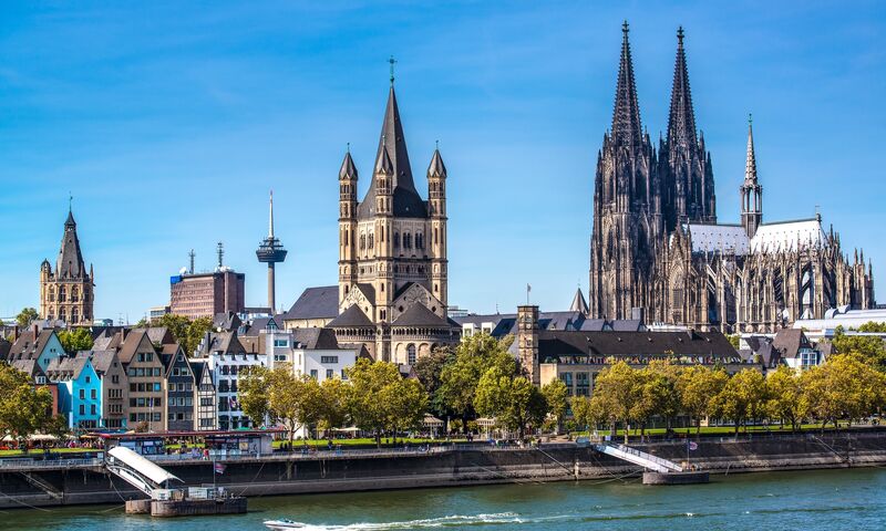 İZMİR’DEN MEGA BENELÜX & PARİS & KÖLN & ALSACE TURU SunExpress Havayolları ile 7 gece