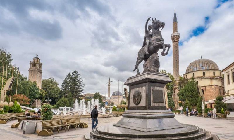 İzmir Çıkışlı Kosovalı Baştanbaşa Balkanlar Ajet ile Çevre Gezileri, Extra Turlar ve Akşam Yemekleri Dahil
